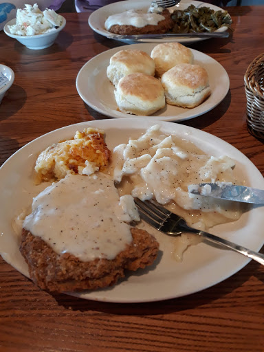 American Restaurant «Cracker Barrel Old Country Store», reviews and photos, 2393 Pacer Ct NW, Corydon, IN 47112, USA