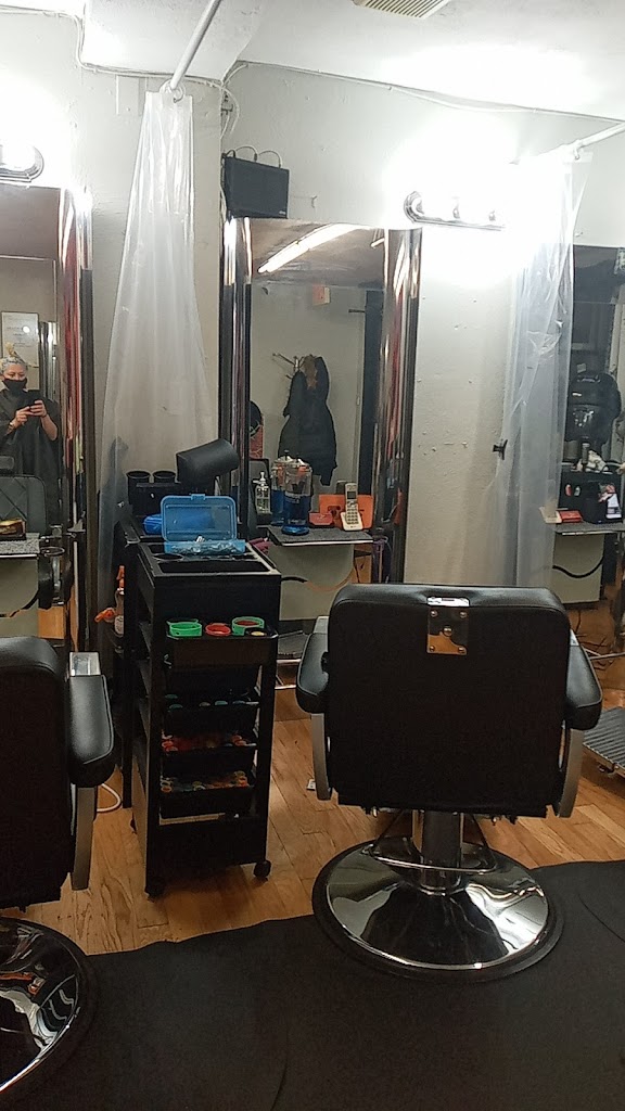 Excellence's Beauty Salon 02150
