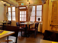 Atmosphère du Restaurant La Gargouille à Pont-Audemer - n°12