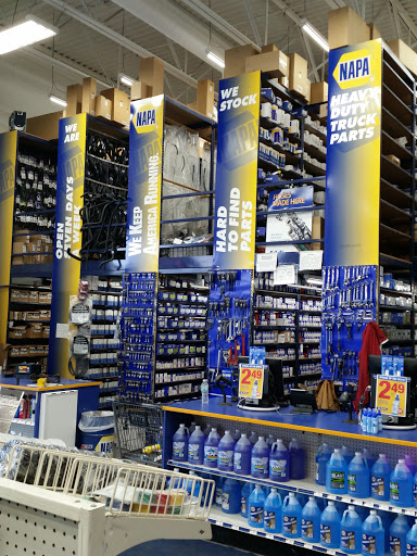 Auto Parts Store «NAPA Auto Parts - Genuine Parts Company», reviews and photos, 1531 S Robert St, West St Paul, MN 55118, USA