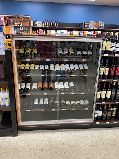 Liquor Store «Morrissey Boulevard Wines & Liquors», reviews and photos, 711 William T Morrissey Blvd, Dorchester, MA 02122, USA
