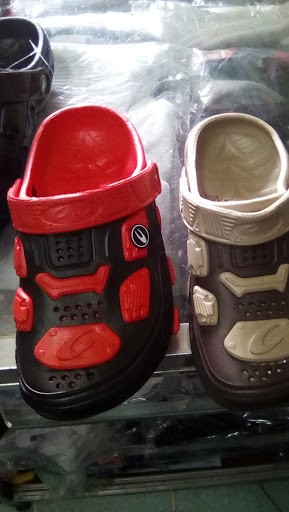 Tiendas para comprar zapatos bebe Guatemala