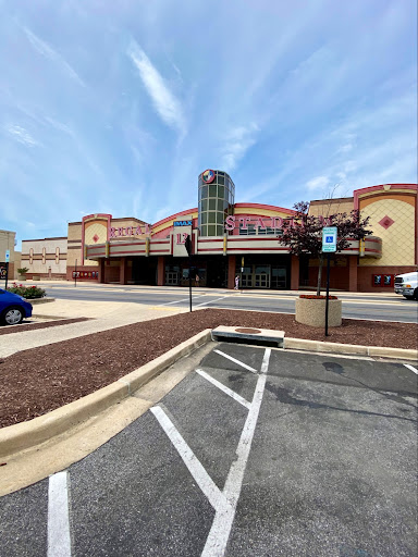 Movie Theater «Regal Cinemas Waugh Chapel 12 & IMAX», reviews and photos, 1419 S Main Chapel Way, Gambrills, MD 21054, USA