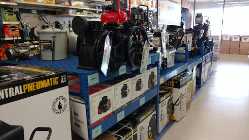 Tool Store «Harbor Freight Tools», reviews and photos, 7816 Connector Dr, Florence, KY 41042, USA