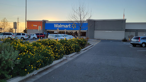 Walmart, 2044 Forest Ave, Chico, CA 95928, USA, 