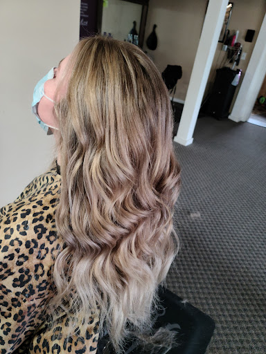 Beauty Salon «Northern Highlights Salon», reviews and photos, 53 Lower Main St W, Johnson, VT 05656, USA