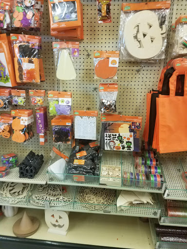 Craft Store «Hobby Lobby», reviews and photos, 1404 Old Aberdeen Rd #41, Columbus, MS 39705, USA