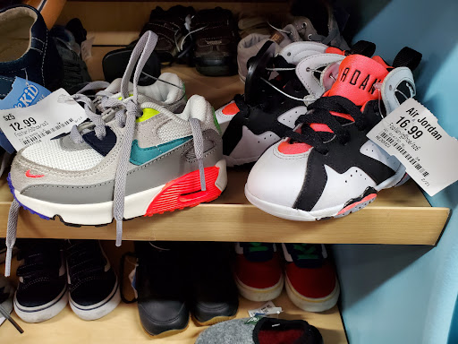 Consignment Shop «Kid to Kid», reviews and photos, 11711 Parklawn Dr, Rockville, MD 20852, USA