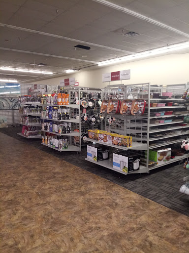 Clothing Store «Burlington Coat Factory», reviews and photos, 6055 E Main St, Columbus, OH 43213, USA