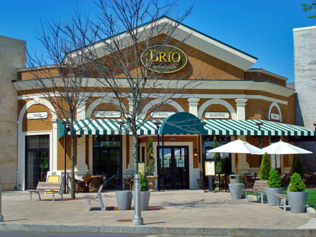 Brio Italian Grille 06032