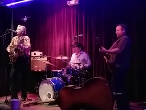 Blondies Bar - photo 45