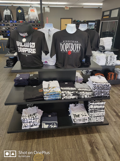 Vaporizer Store «Flawless Vape Shop», reviews and photos, 7890 Haven Ave #13a, Rancho Cucamonga, CA 91703, USA