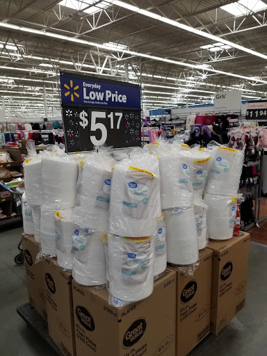 Supermarket «Walmart Neighborhood Market», reviews and photos, 2551 W Cermak Rd, Chicago, IL 60608, USA