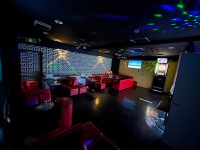 BAR 818 EIGHT ONE EIGHT
