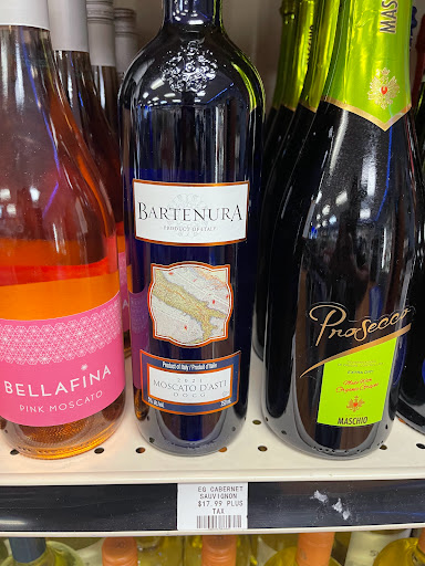 Liquor Store «Village Wine & Liquor Inc», reviews and photos, 161 N Wellwood Ave, Lindenhurst, NY 11757, USA