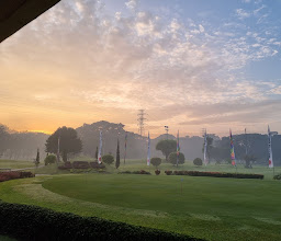 Lapangan Golf Rawamangun photo