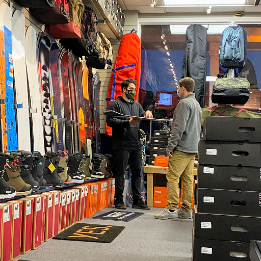 Ski Shop «Potter Brothers Ski & Snowboard», reviews and photos, 1083 U.S. 9, Fishkill, NY 12524, USA