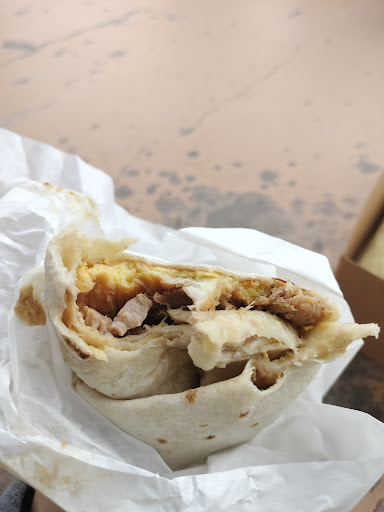 Rosa Marias Drive In image