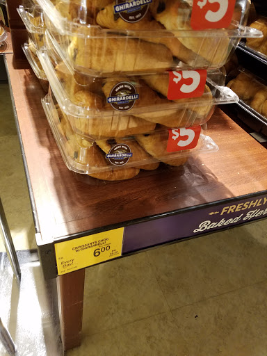Safeway image
