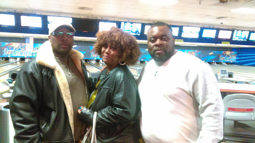 Bowling Alley «Brunswick Zone Normandy Lanes», reviews and photos, 8419 Baltimore National Pike, Ellicott City, MD 21043, USA