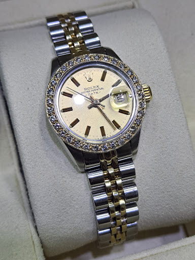 Jeweler «French Jewelry Renee De Paris Incorporated», reviews and photos, 6608 Collins Ave, Miami Beach, FL 33141, USA