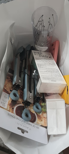 Clothing Store «H&M», reviews and photos, 400 S Baldwin Ave, Arcadia, CA 91007, USA