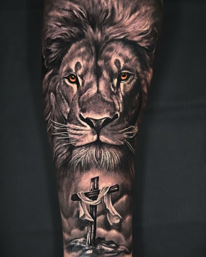 Explore unique tramp stamp tattoo ideas, creative tattoo ideas in Norcross, available at JP Alfonso Studios