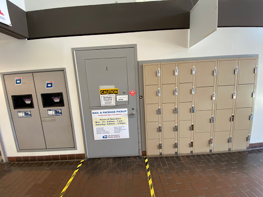 Post Office «United States Postal Service», reviews and photos, 414 W Grand Blvd, Corona, CA 92878, USA