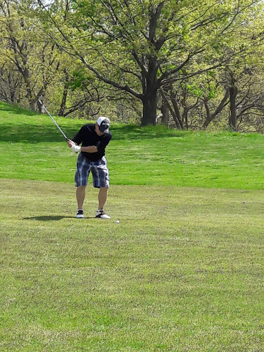 Golf Course «Teetering Rocks Golf Course», reviews and photos, 12040 E 86th St, Kansas City, MO 64138, USA