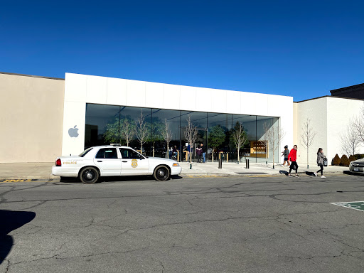 Computer Store «Apple The Fashion Mall at Keystone», reviews and photos, 8702 Keystone Crossing, Indianapolis, IN 46240, USA