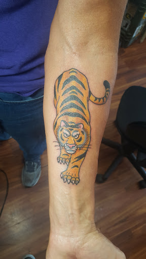 Tattoo Shop «Indigo Rose Tattoo Studio», reviews and photos, 2009 Greene St #112, Columbia, SC 29205, USA