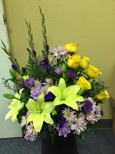 Florist «Xpressions Florist», reviews and photos, 14373 Blanco Rd, San Antonio, TX 78216, USA