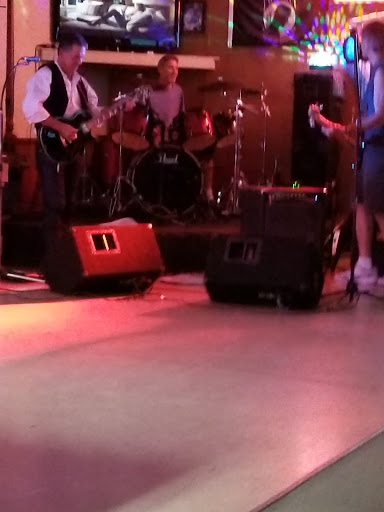 Liquor Store «Two-Lane Package Liquor & Bar», reviews and photos, 9702 Old Bardstown Rd, Louisville, KY 40291, USA