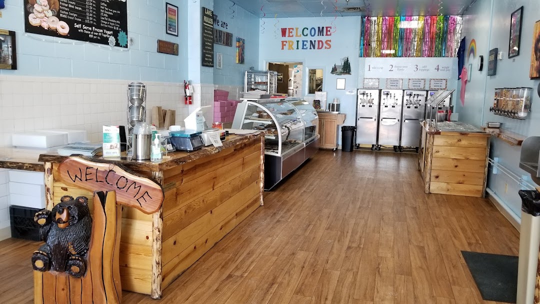 Rainbow Sprinkles Donuts & Frozen Yogurt