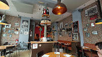 Bar du Restaurant italien La Fabbrica Ternes à Paris - n°15