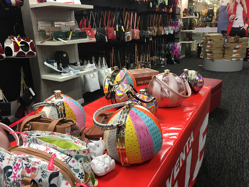 Shoe Store «Shoe Dept. Encore», reviews and photos, 452 W 14 Mile Rd, Troy, MI 48083, USA