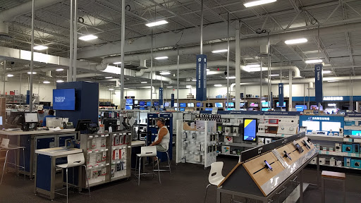 Electronics Store «Best Buy», reviews and photos, 871 E Lancaster Ave, Downingtown, PA 19335, USA