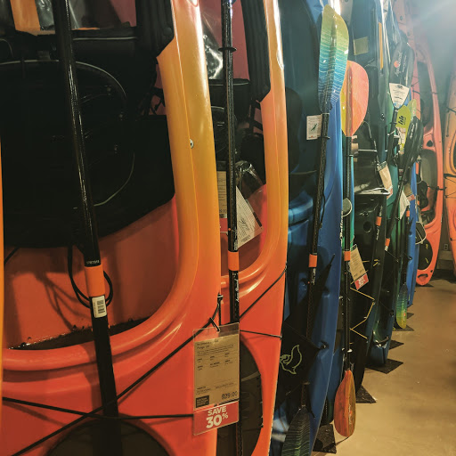 Outdoor Sports Store «Eastern Mountain Sports», reviews and photos, 3349 Monroe Ave, Rochester, NY 14618, USA
