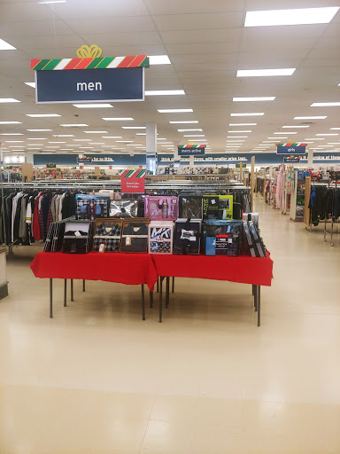 Department Store «Marshalls», reviews and photos, 8483 Grand River Ave, Brighton, MI 48116, USA