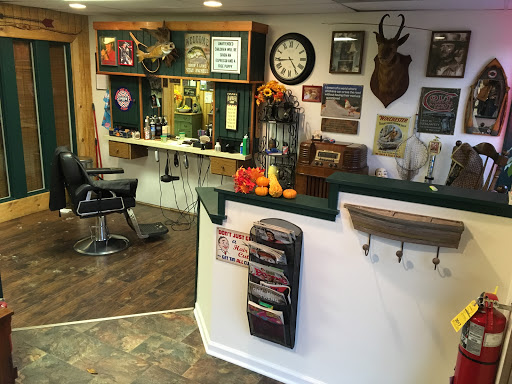 Barber Shop «Gurnee Barber Shop», reviews and photos, 4630 Old Grand Ave, Gurnee, IL 60031, USA