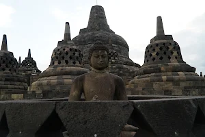 Borobudur Sunrise Tours image