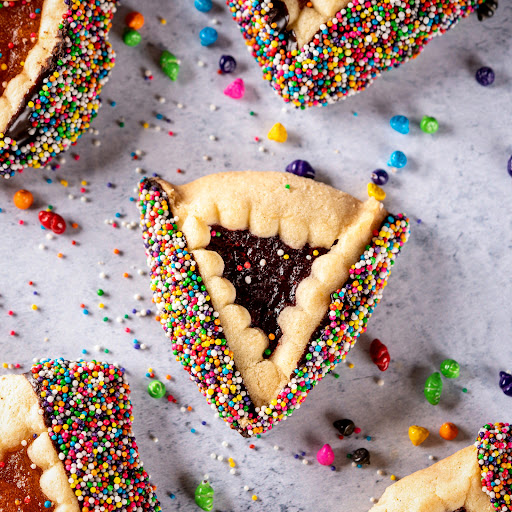 Kosher Grocery Store «Grand and Essex Market», reviews and photos, 89 New Bridge Rd, Bergenfield, NJ 07621, USA