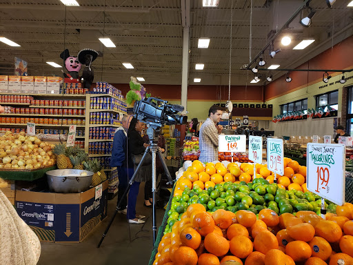 Grocery Store «Honey Bee La Colmena», reviews and photos, 2443 Bagley Ave, Detroit, MI 48216, USA