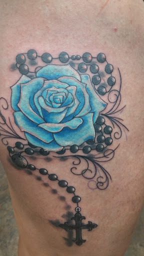 Tattoo Shop «Pink Elephant Tattoo Studio», reviews and photos, 707 S Ankeny Blvd, Ankeny, IA 50023, USA