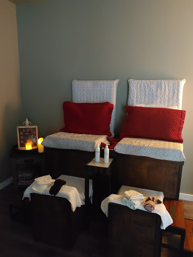 Massage Therapist «Lalumiere Massage Boutique», reviews and photos, 237 State St, Salem, OR 97301, USA