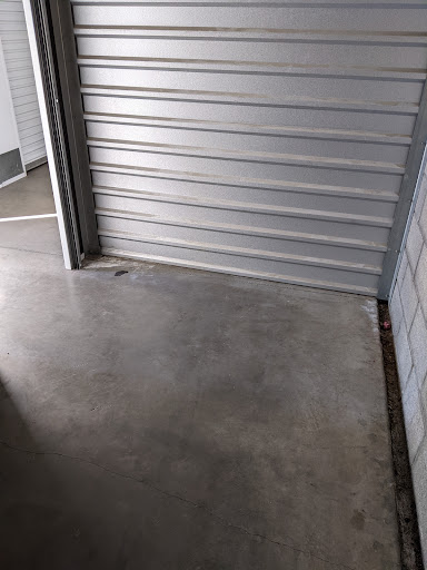 Self-Storage Facility «Fontana Self Storage», reviews and photos, 10533 Beech Ave, Fontana, CA 92337, USA