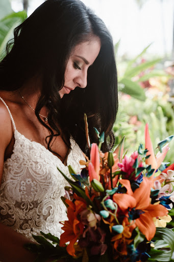 Bridal Shop «Signature Bridal», reviews and photos, 703 Long Rd Crossing Dr #10, Chesterfield, MO 63005, USA