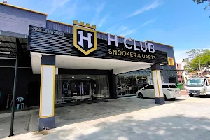 H Club Snooker & Darts image