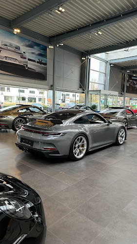 Beoordelingen van Porsche Centre East-Flanders in Gent - Motorzaak