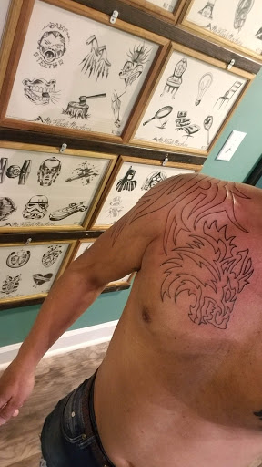 Tattoo Shop «Charleston Tattoo Company», reviews and photos, 792 Folly Rd, Charleston, SC 29412, USA